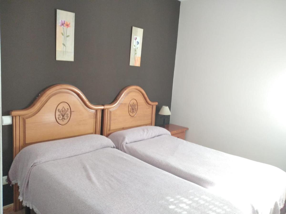 Pension Vega De Pas Comillas Ngoại thất bức ảnh